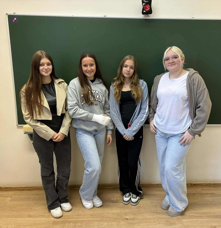 „Legyél te is pénzügyi junior klasszis!” online vetélkedő