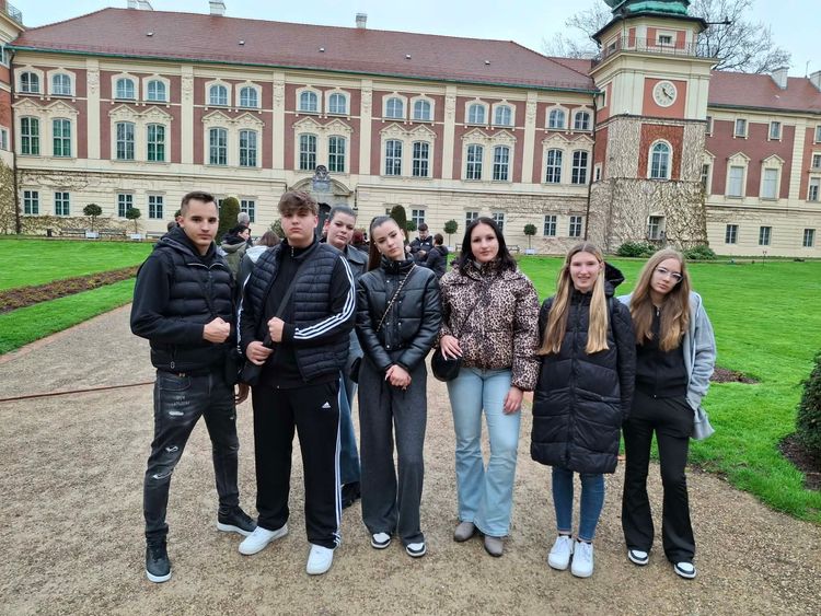 Kirándulás Łańcutba – esőben is maradandó élmények